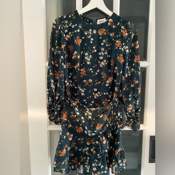 Princess Polly Green Floral Long Sleeve Ruffle Wrap Skirt Mini Dress size 4 US - Picture 1 of 5